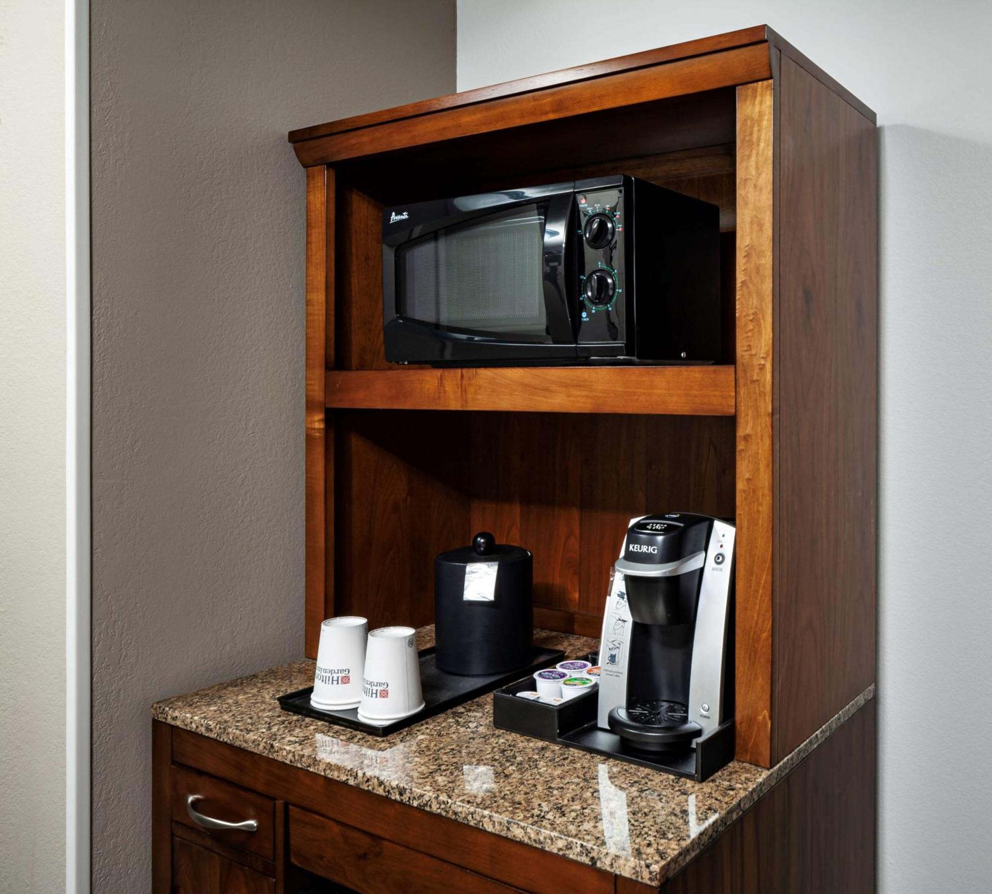 Hotel Hilton Garden Downtown-old Market Area 3*
